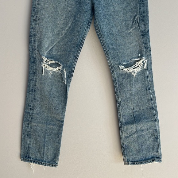 Agolde Riley Medium Wash Distressed High Rise Straight Jeans 24 - Picture 5 of 14